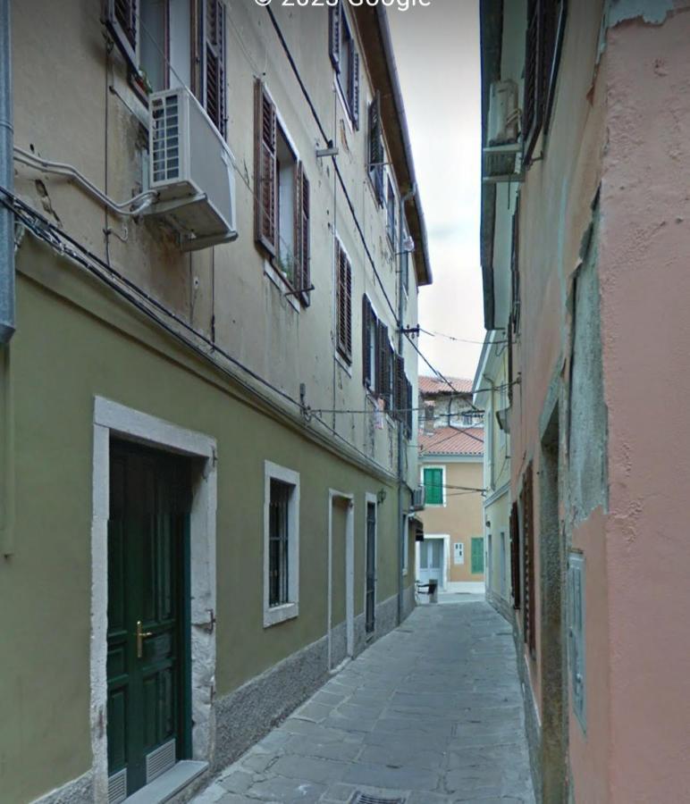 Apartma Pingo Koper Buitenkant foto