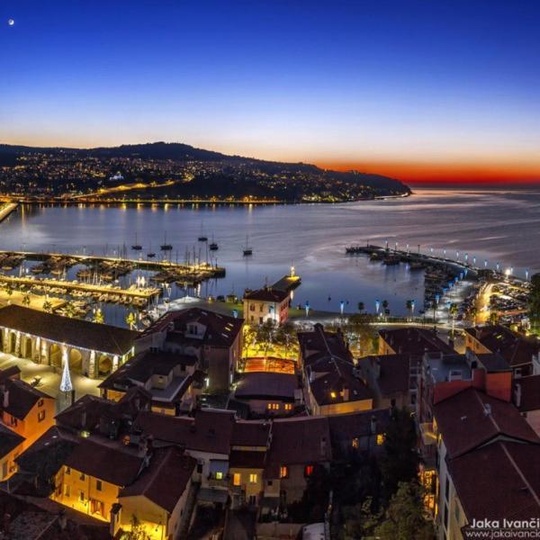 Apartma Pingo Koper Buitenkant foto