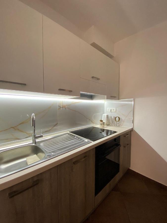 Apartma Pingo Koper Buitenkant foto