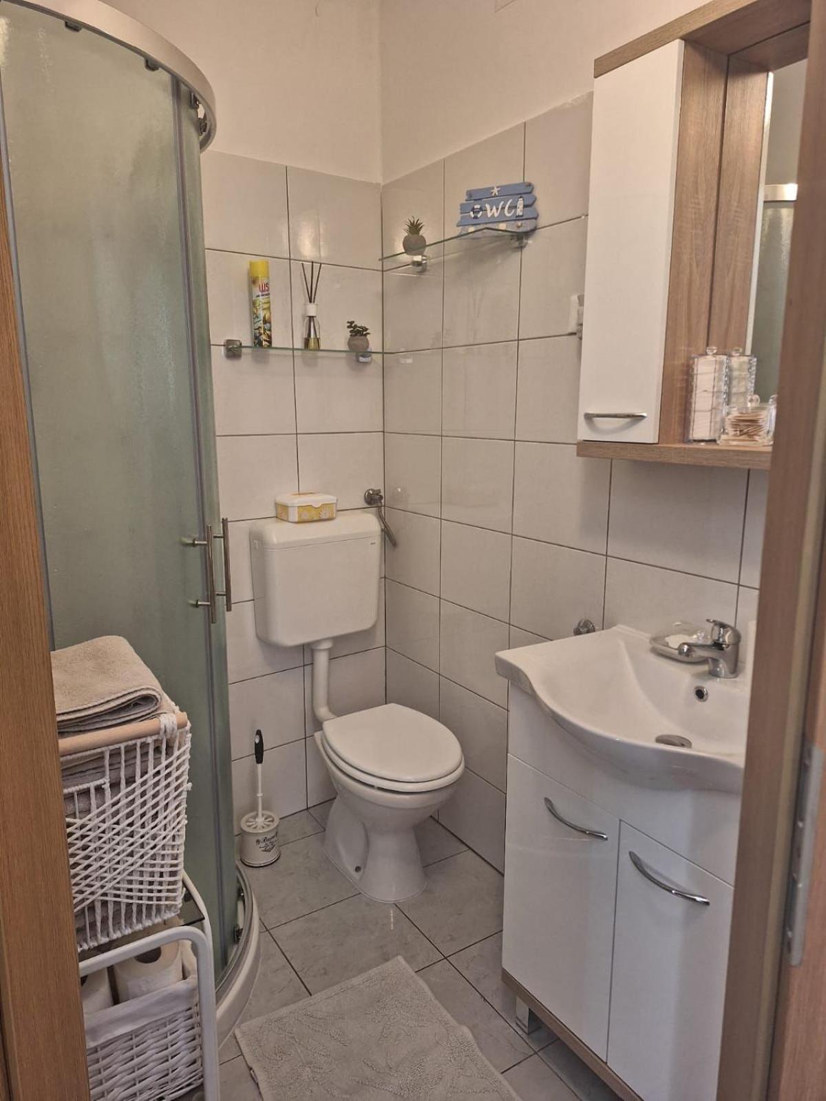 Apartma Pingo Appartement Koper Buitenkant foto