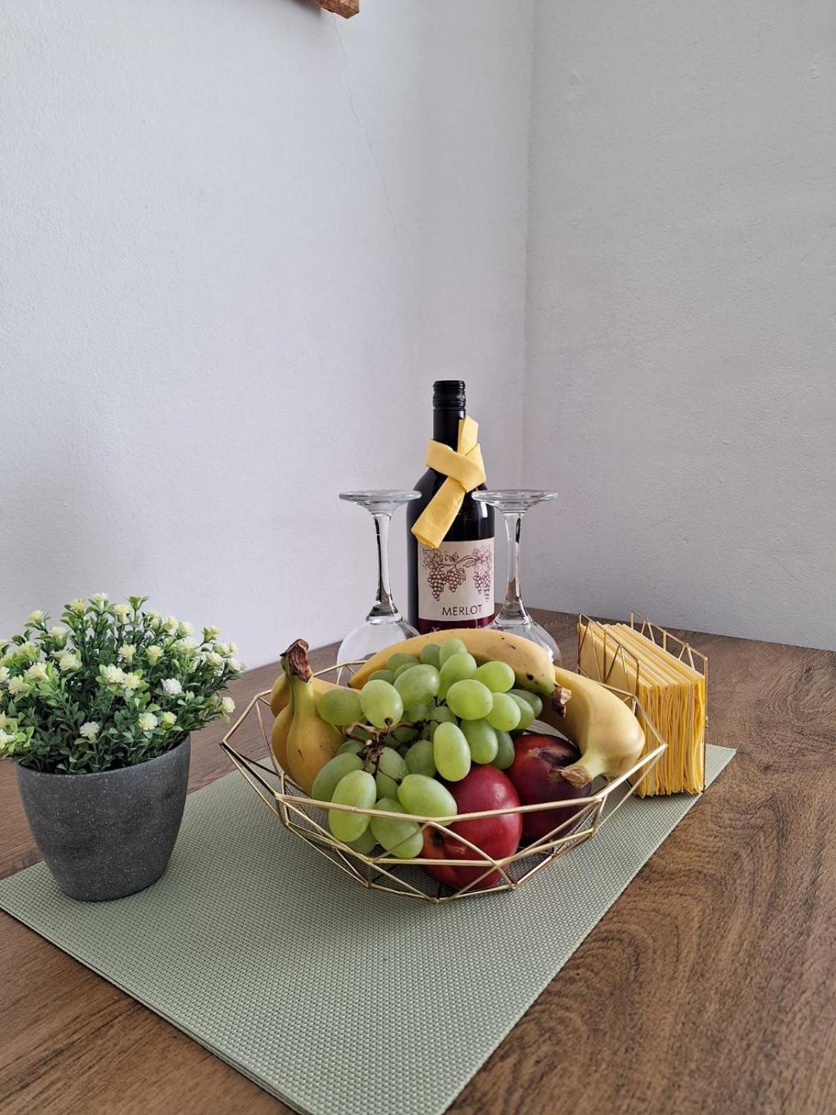 Apartma Pingo Koper Buitenkant foto